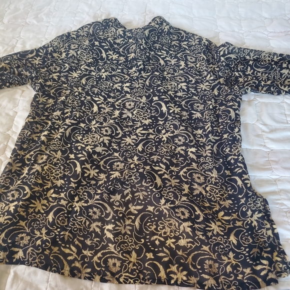 Top - Picture 11 of 12